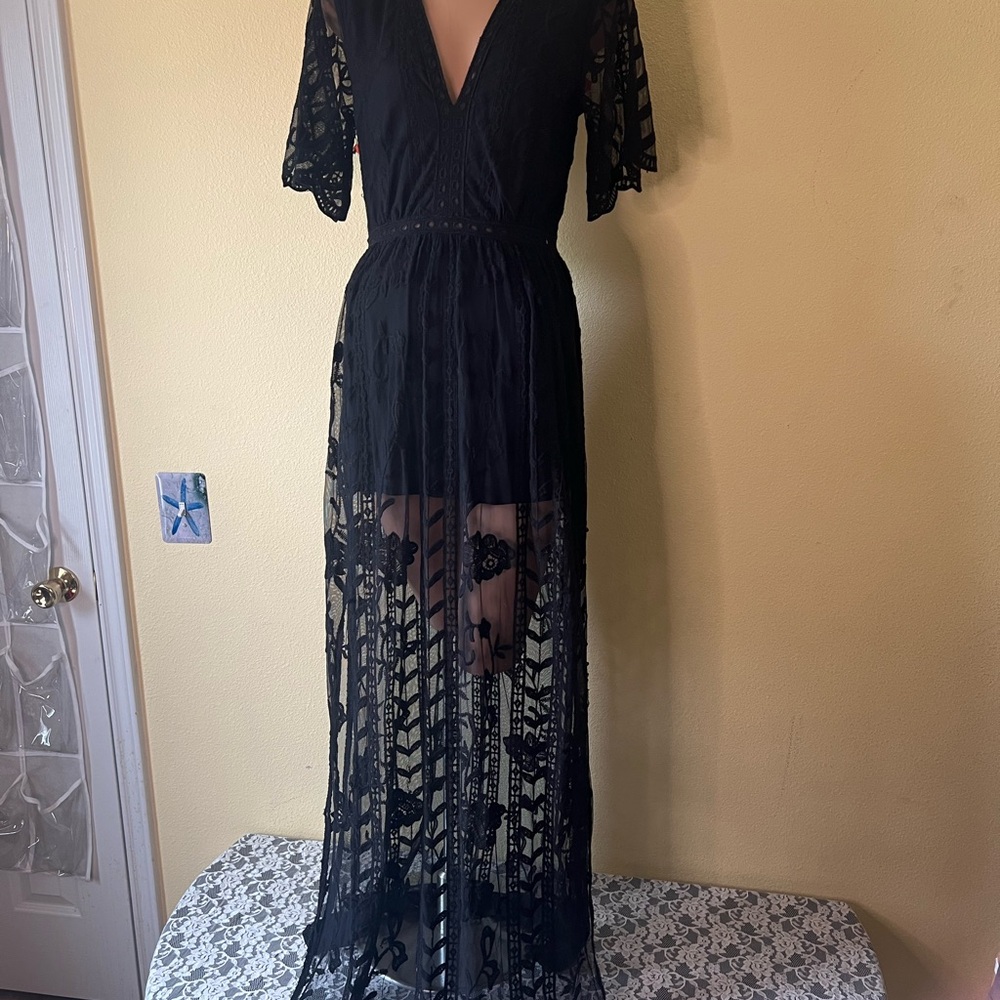 Gianni Bini Elegant Black Lace Maxi Dress